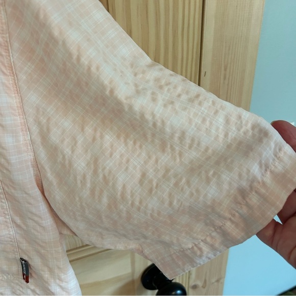 Simms Button Down Fishing Shirt. Size Medium. - Picture 6 of 11